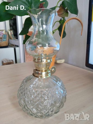 стъклена газова лампа