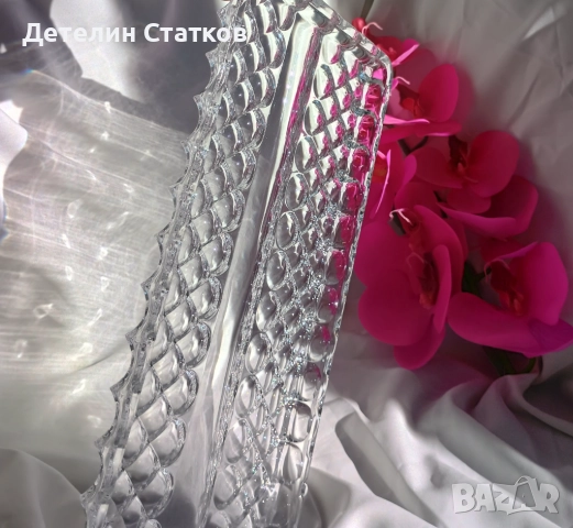 Стъклен поднос