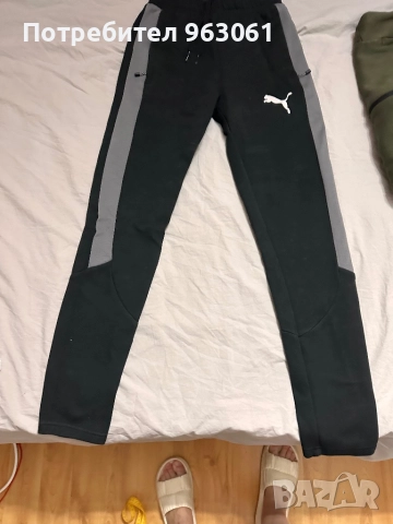 Долнище на Puma, снимка 2 - Спортни дрехи, екипи - 51813928