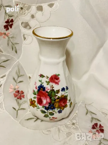 порцеланова ваза, снимка 3 - Вази - 48963428