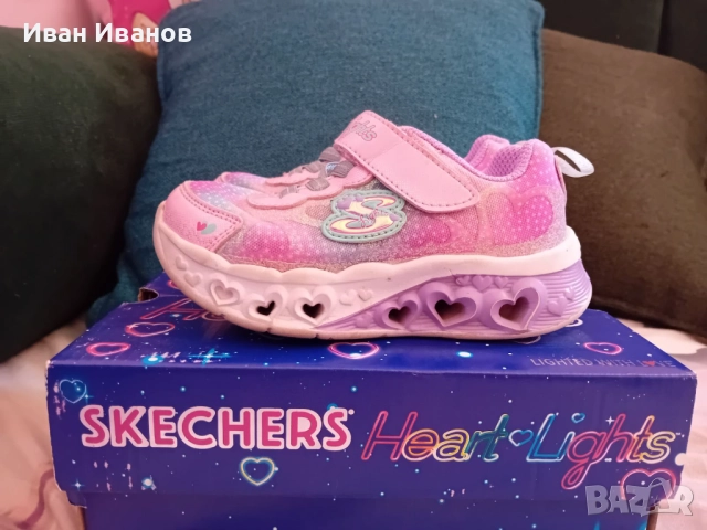 Оригинални детски SKECHERS Обувки Flutter Heart Lights, снимка 11 - Детски маратонки - 51655920