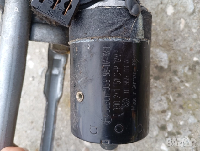 Моторче предни чистачки Audi A3 8l, снимка 5 - Части - 52559191