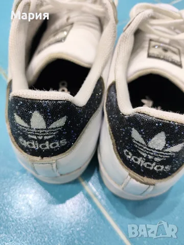 Оригинални маратонки adidas Superstar x Swarovski (модел FX7480), 40 номер, снимка 3 - Маратонки - 55801099