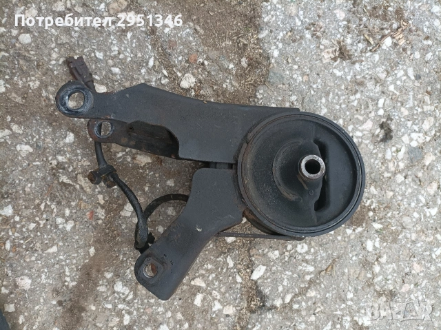 тампон двигател Нисан Мурано Nissan Murano Z50 , снимка 2 - Части - 53191337