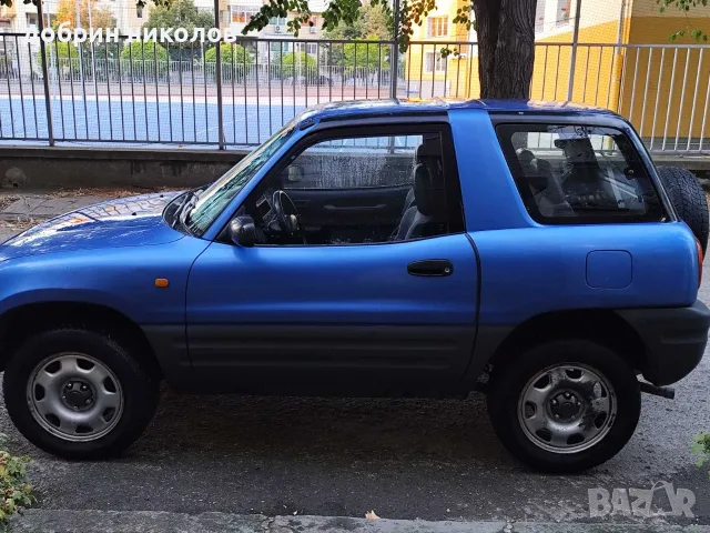 Продава се Toyota RAV4 , снимка 3 - Автомобили и джипове - 56010973