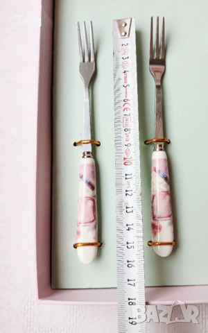 Нов комплект за торта с порцеланови дръжки , снимка 3 - Прибори за хранене, готвене и сервиране - 52913832