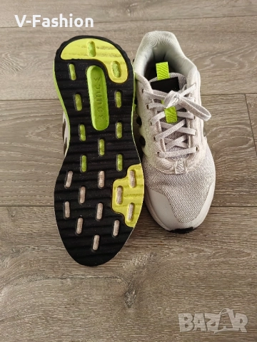 Маратонки адидас , снимка 3 - Детски маратонки - 51734299