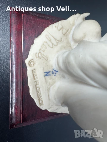 Порцеланова фигура CAPO DI MONTE №7056 , снимка 5 - Антикварни и старинни предмети - 50699154