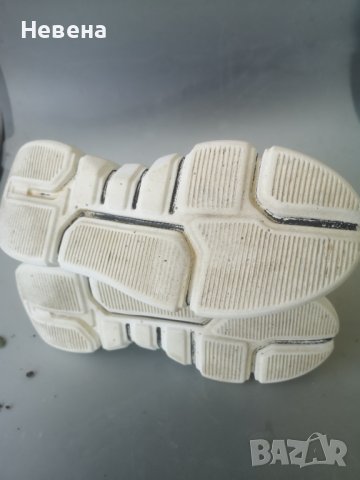 Сникърси маркови Lonza номер 38.5, снимка 2 - Детски маратонки - 41367442