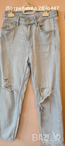 Два чифта дънки Bershka, накъсани , снимка 4 - Дънки - 53803738