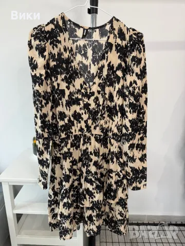 Красива рокля в размер М