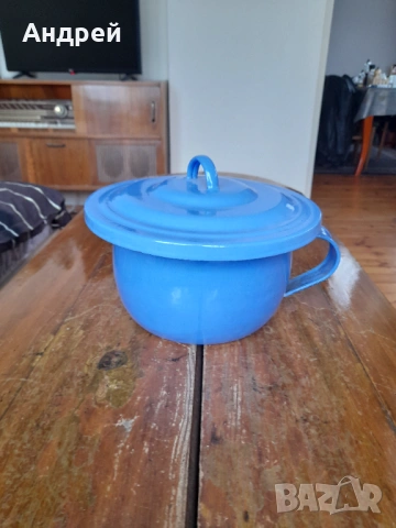 Старо емайлирано гърне,Цокало #3