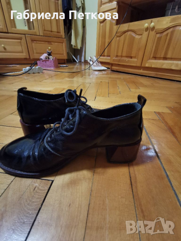 Обувки на GiAnni , снимка 5 - Дамски ежедневни обувки - 36252808