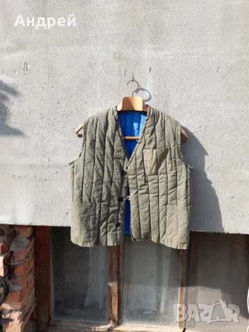 Стар ватиран елек