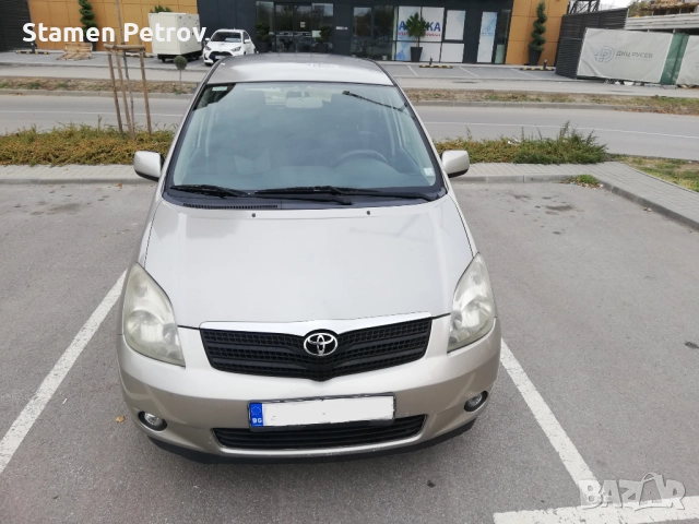 Toyota Corolla verso 1.8i Linea Sol/LPG, снимка 13 - Автомобили и джипове - 52304497