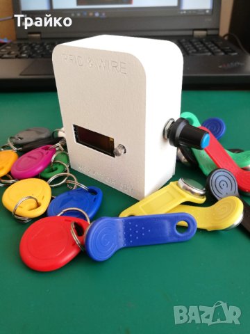 Дубликатор на безконтактни RFID 125 kHz и контактни ключове TMiButton, снимка 9 - Друга електроника - 41447257