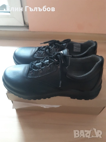 Обувки 1/2-ки, работни, мъжки и чисто нови в кутия, снимка 3 - Ежедневни обувки - 53032671