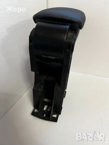 Оригинален подлакътник Peugeot  208 (2012–2019) Пежо 2008 (2013-2019) – претапициран, снимка 9 - Части - 52985494