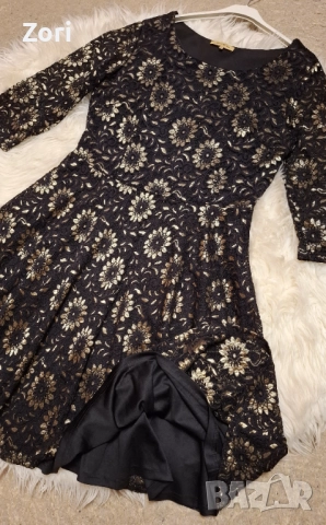 УНИКАЛНО КРАСИВА черна дантелена рокля на златисти цветя, снимка 6 - Рокли - 52585323