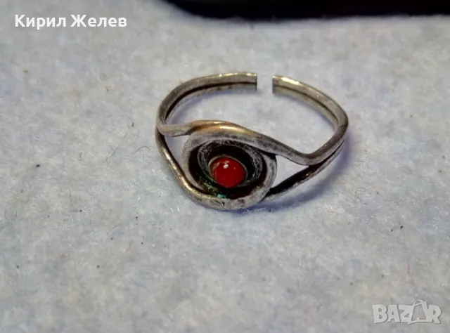 СТАРИНЕН РЕГУЛИРУЕМ СКЪПОЦЕНЕН ПРЪСТЕН СРЕБРО ВИСОКА ПРОБА с ЧЕРВЕН РЪЧНО ФАСЕТИРАН КАМЪК 47970, снимка 10 - Антикварни и старинни предмети - 49551762