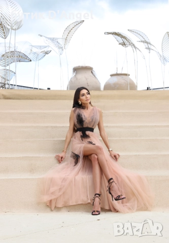 AVIN Рокля Nude с черни цветя от Оrganza, снимка 3 - Рокли - 51522354