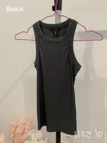 Нов потник с блестящ ефект размер XS, снимка 4 - Потници - 50257698