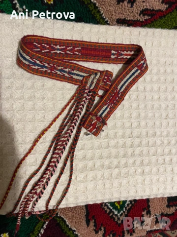 Продавам автентичен колан за женска носия