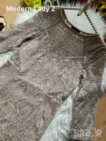 Бежова дантелена рокля Warehouse, снимка 2 - Рокли - 50899319