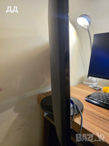 Mонитор AOC 24 инча с говорители - перфектно състояние, снимка 4 - Монитори - 53637890