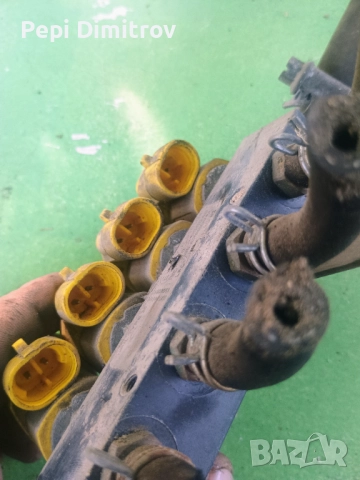 Газова Рейка Powerjet - 67R010104 - 110R000040, снимка 2 - Части - 51634631