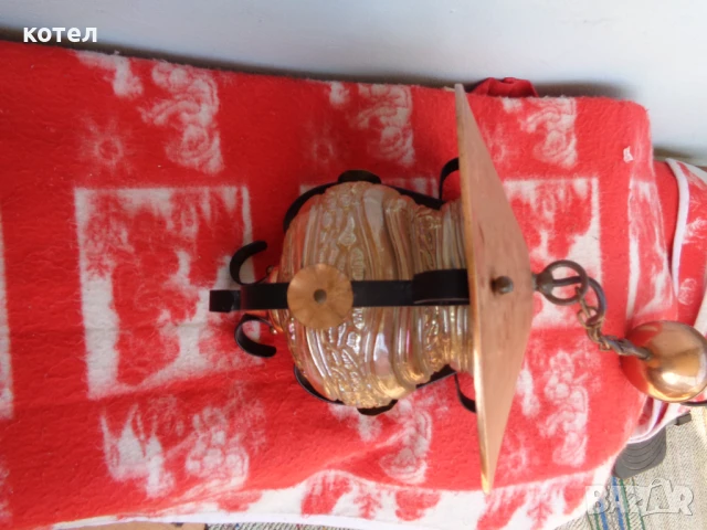 Продавам полилей / абажур ,  ковано желязо , снимка 2 - Полилеи - 50564608