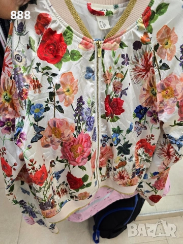 детско яке , снимка 3 - Детски якета и елеци - 53684565