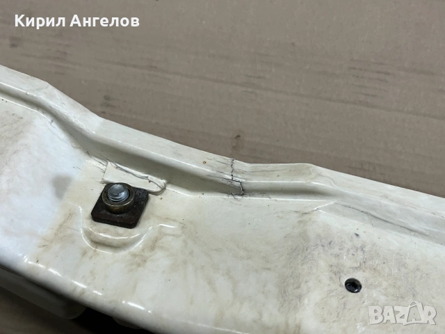 Гредата на задната броня за BMW E46, снимка 6 - Части - 53293893