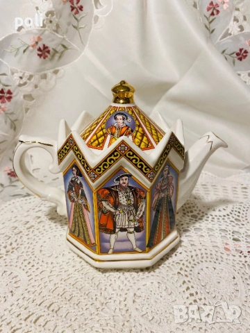 порцеланов чайник , снимка 3 - Аксесоари за кухня - 53629799