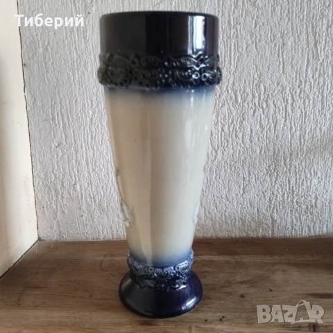 Керамична ваза Байрен Мюнхен, снимка 5 - Вази - 52033564