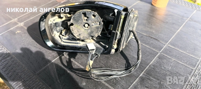 огледало за мерцедес w211 , снимка 3 - Части - 53779235