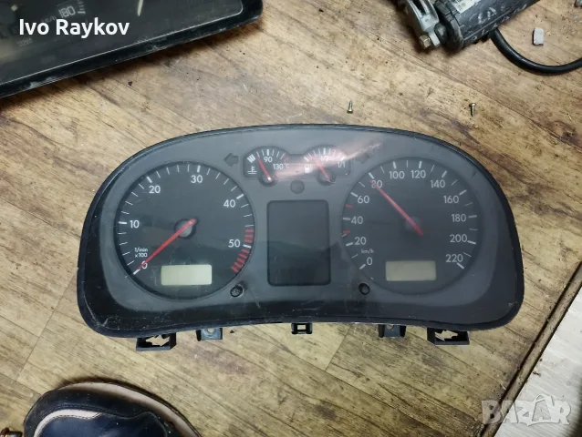 Табло Километраж за Volkswagen Golf IV, VW Golf 4 , 1035100002, снимка 2 - Части - 56328832