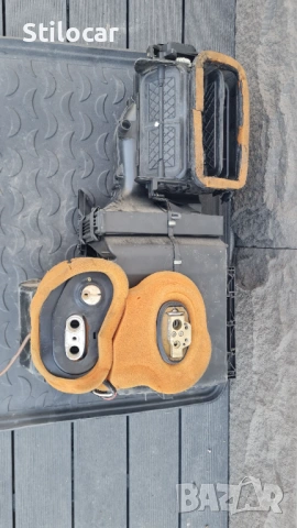 Кутия отопление климатик-парно  VW ,Skoda,Audi BERH VAG, снимка 7 - Части - 53824228