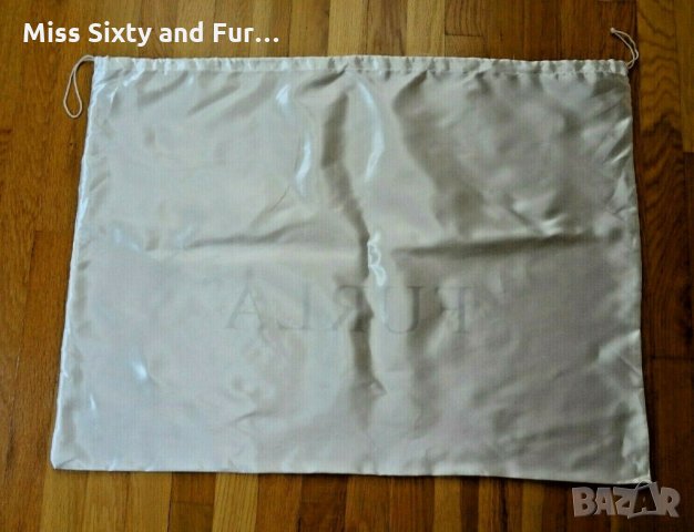 FURLA-нова противопрахова торба Фурла-45 см.ширина х 35 см височина , снимка 4 - Чанти - 20291543