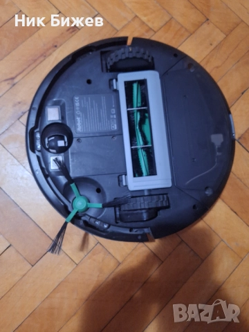 Прахосмукачка робот Irobot roomba essential , снимка 3 - Друга електроника - 52666313