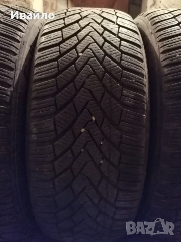 Продавам 4 броя Зимни гуми 205.55.16 на 1 сезон дот 2021 Контентал , снимка 2 - Гуми и джанти - 53400880