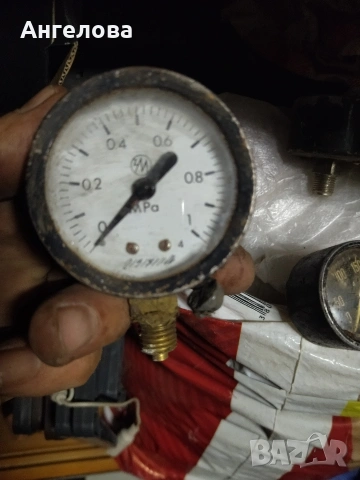Манометър, снимка 3 - Други машини и части - 53143224
