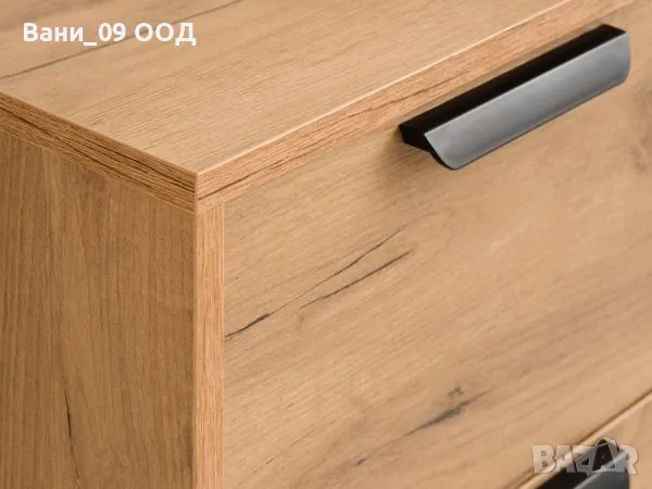 Красив скрин с 5 чекмеджета , снимка 2 - Скринове - 47713904