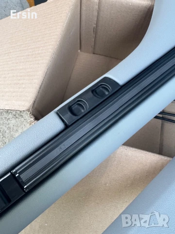 REMiS Remifront затъмняваща щора За Mercedes - Sprinter за предния прозорец Цена : 900.00 лева, снимка 6 - Къмпинг осветление - 51149670