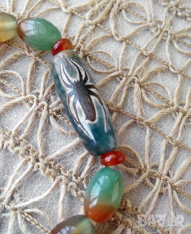 Гривни с мъниста Дзи и Паунов ахат, снимка 13 - Гривни - 40530158