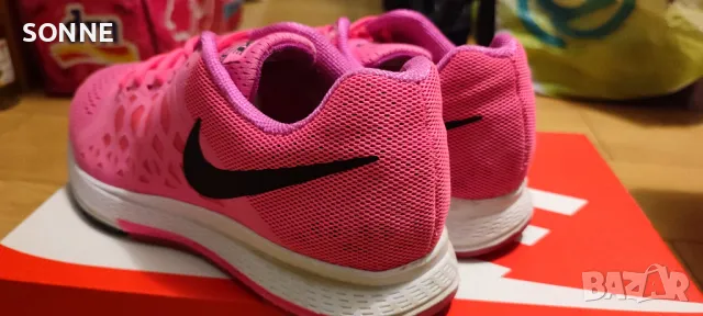 Маратонки Nike Air Zoom Pegasus 31, Hyper Pink/Black, 40 номер, снимка 8 - Маратонки - 47994667