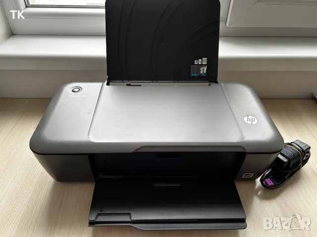 Продавам работещ принтер HP Deskjet 1000, снимка 3 - Принтери, копири, скенери - 48651816