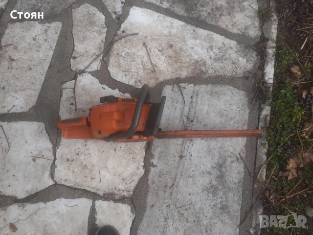 Бензиномоторен трион Хускварна 340, снимка 2 - Градинска техника - 53009904