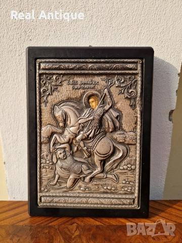 Прекрасна антикварна сребърна икона Свети Димитър със сертификат 