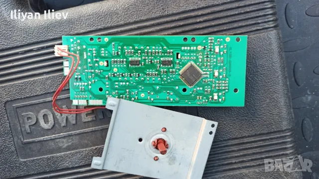 Части от Пералня Ariston AVD 109, снимка 6 - Перални - 42461221